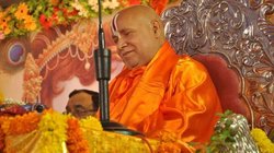 Bihar Politics: ‘जब विभीषण राम की शरण में आ सकता है तो नीतीश…’, गुरु रामभद्राचार्य ने JDU अध्यक्ष को कहा पलटूराम