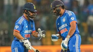 रोहित शर्मा और रिंकू सिंह की धमाकेदार बल्लेबाजी