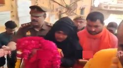 कौन हैं शबनम शेख? मुंबई से पैदल चलकर पहुंची अयोध्या, राम मंदिर में की पूजा