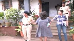 खून के धब्बे, गला दबाकर हत्या, बैग में लाश और कफ सिरप… सूचना ने कहा- वह मरा हुआ था, क्या है उस रात की कहानी?