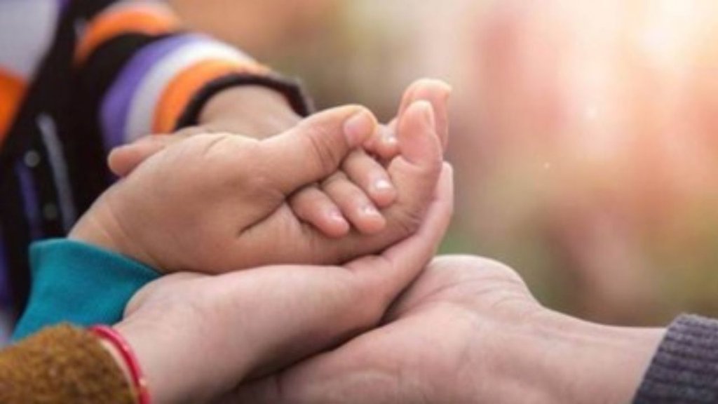 Newborn trafficking racket