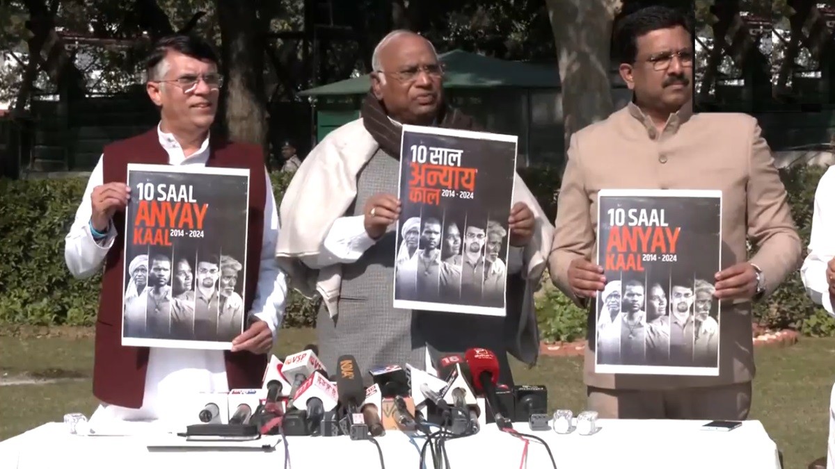 Congress Black Paper on Modi govt 10 years- 'BJP ने 10 साल में 411 ...