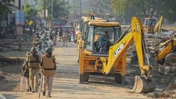 सरकारी जमीन पर दबंगों का अतिक्रमण बना परेशानी का सबब