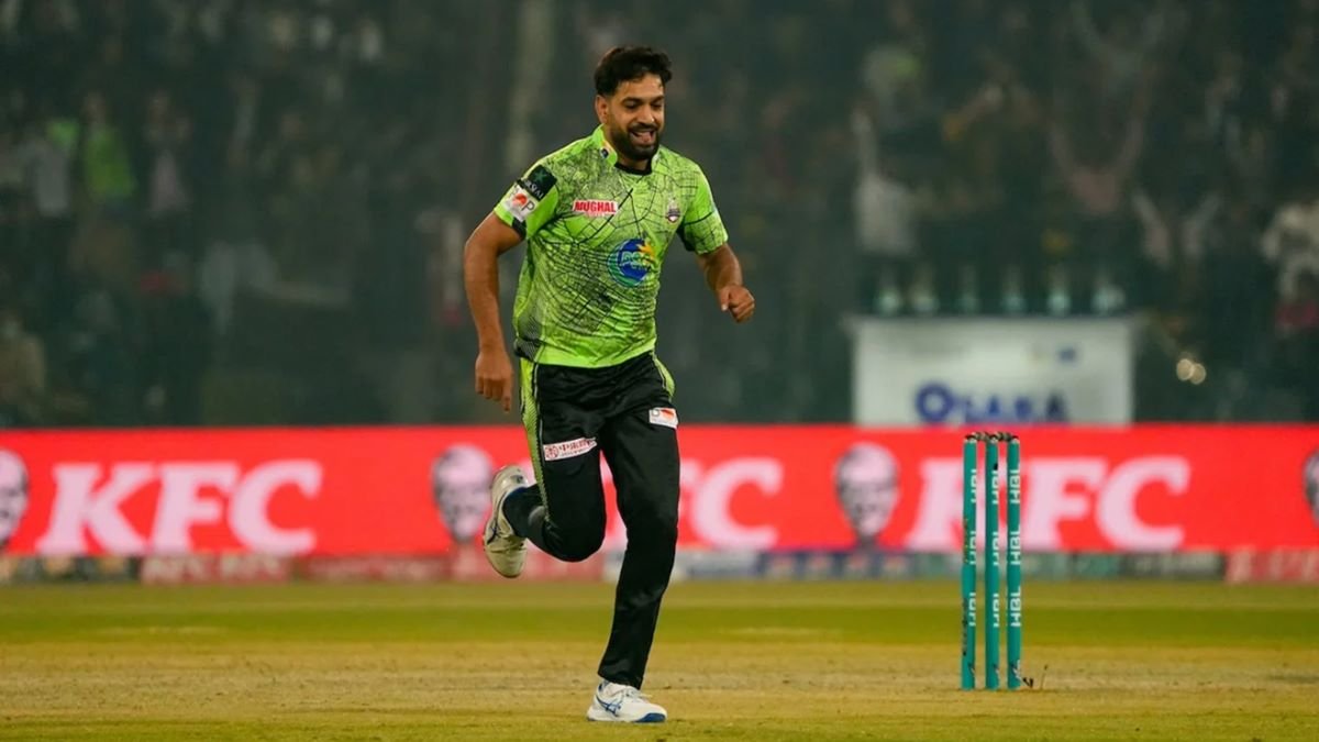 PSL 2024 के सिर्फ 4 मैच खेलने के बाद ही हारिस रऊफ पूरे टूर्नामेंट से बाहर, कैच पकड़ते वक्त लगी थी चोट