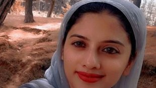 Kashmiri journalist | Yana Mir | Delhi Customs