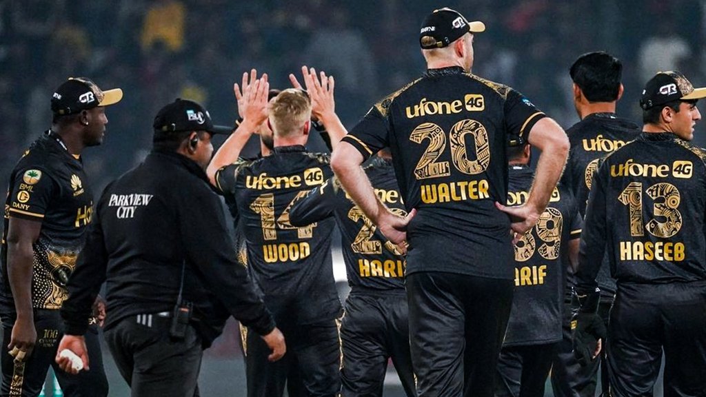 Pakistan Super League, Peshawar Zalmi VS Lahore Qalandars, Rassie van der Dussen