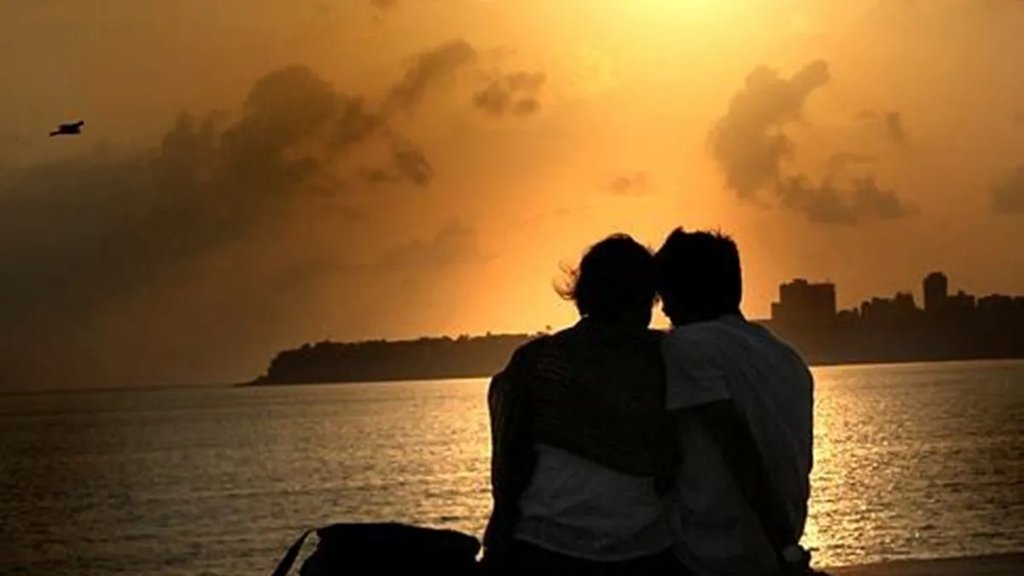 Live in relatioship|UCC