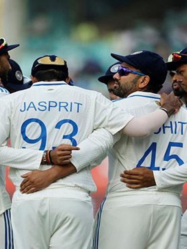 Most Runs in Test match forth innings against India