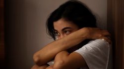 पति ने 12 साल तक घर में किया बंद, टॉयलेट के लिए कमरे में रखा बॉक्स, पत्नी ने बताई रोंगटे खड़े करने वाली कहानी