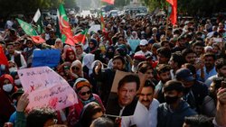 Pakistan Election: एक चुनाव तक ठीक से नहीं करा पाया पाकिस्तान, जानिए क्यों लग रहे धांधली के आरोप