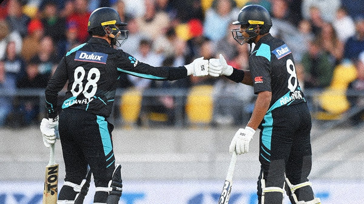 NZ vs AUS: रचिन रविंद्र ने 29 और डेवोन कॉनवे ने 34 गेंद में ठोका पचासा, ऑस्ट्रेलिया के नाम हुआ शर्मनाक रिकॉर्ड
