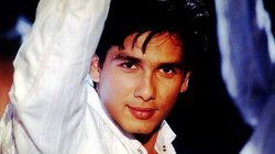 Shahid Kapoor Birthday: एक महीने में दी 3 फ्लॉप, बुरी तरह से टूट गए थे शाहिद कपूर, फिर सूरज बड़जात्या ने बचाई डूबती नैया
