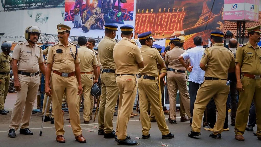 UP Police, UP News, Muzaffarnagar News,