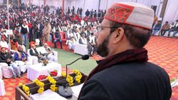 Who is Manoj Pandey: कौन हैं मनोज पांडे? सपा के मुख्य सचेतक पद से दिया इस्तीफा; चुनाव में दो बार दे चुके हैं स्वामी प्रसाद मौर्य के बेटे को मात