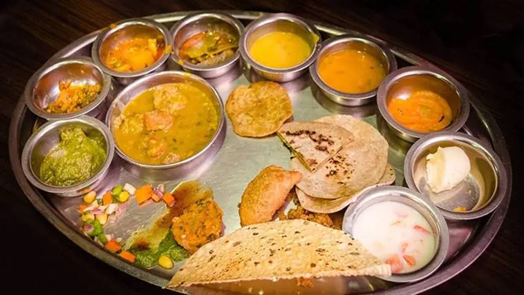 Dunia mere aage, Food adulterated food