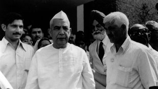 Chaudhary Charan Singh, Bharat Ratna, indra gandhi