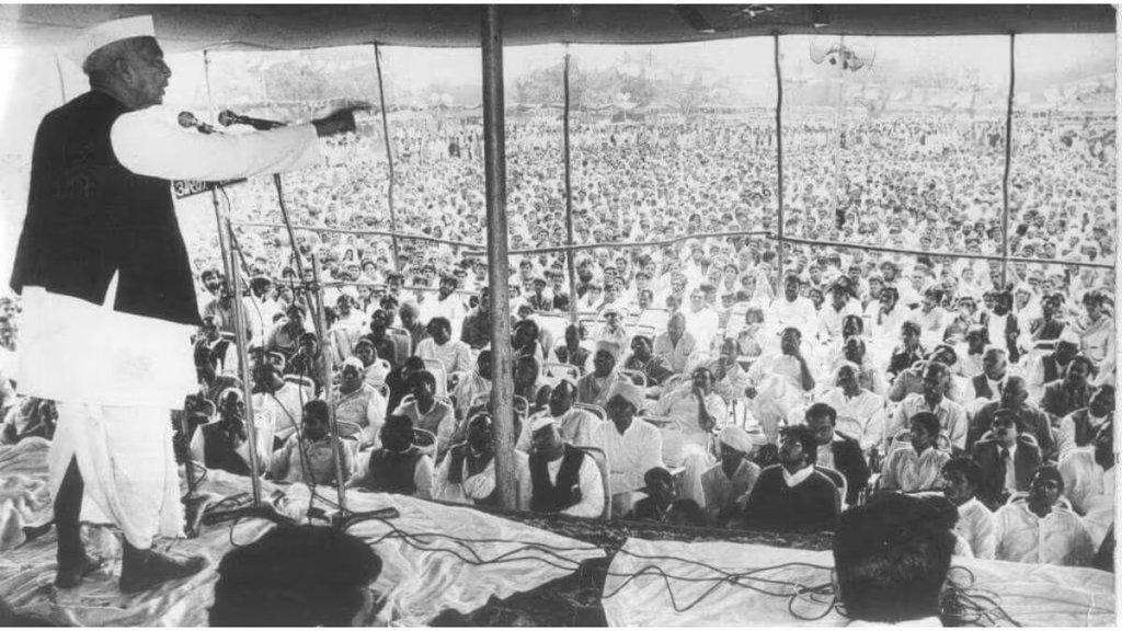 Chaudhary Charan Singh profile, Chaudhary Charan Singh Family, Chaudhary Charan Singh Political Career