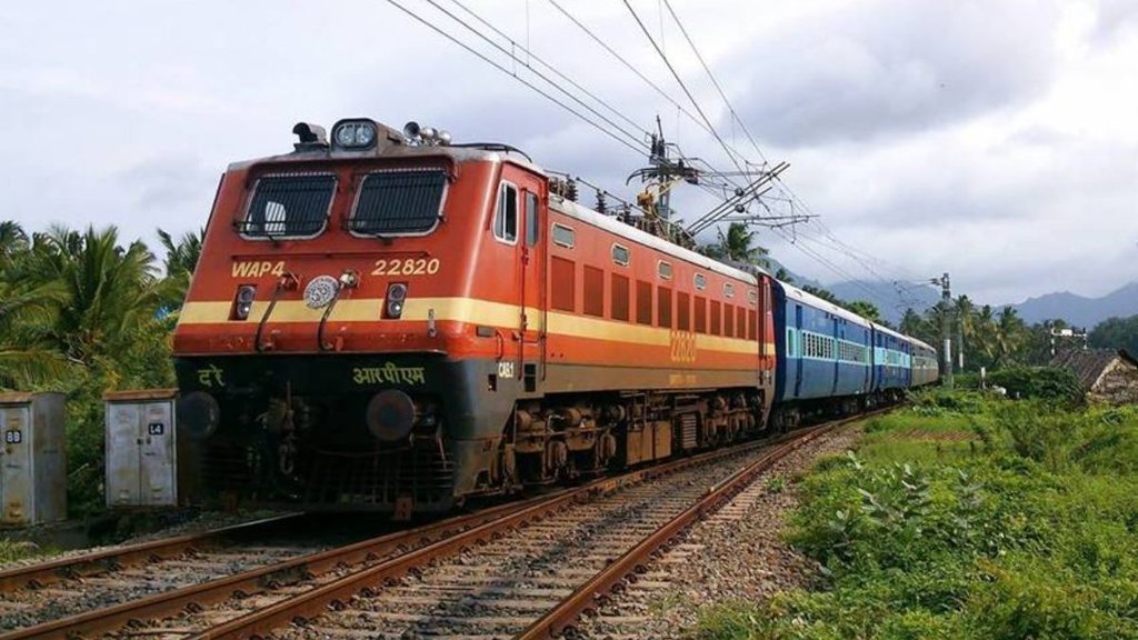 Indian railways, Indian railway, women coach in train, train women coach, train