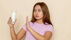 गाय के दूध का एक गिलास बन सकता है एलर्जी का कारण, इन कारणों को बिल्कुल भी न करें इग्नोर, वरना हो जाएंगे कई रोगों के शिकार