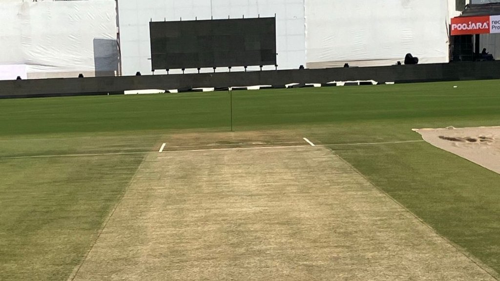rajkot pitch report