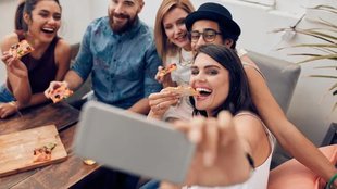 selfie| social Media