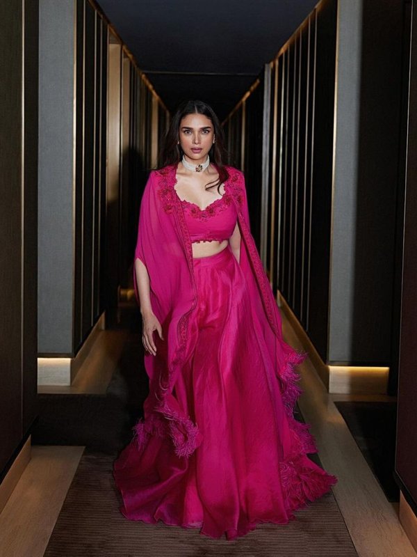 Aditi Rao Hydari Look