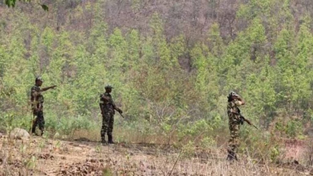 Chhattisgarh, Maiosts kill BJP leader, Bijapur district