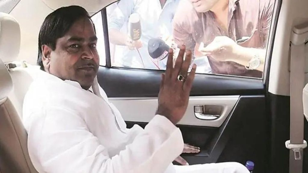 Gayatri Prajapati | leader Gayatri Prajapati | up news