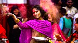 दुनिया मेरे आगे: अपनों के संग जीने में आनंद ही आनंद