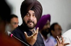 छा गए गुरु, ठोको ताली; लोकसभा चुनाव के बीच IPL 2024 में कमेंट्री करते दिखेंगे नवजोत सिंह सिद्धू