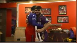 IPL 2024: कोलकाता के खिलाफ हार के बाद रिंकू सिंह से मिले विराट कोहली, किंग ने फिनिशर को दिया ये गिफ्ट