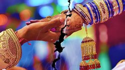 जयमाला में हुई देरी तो स्टेज पर दूल्हा-दुल्हन ने एक-दूसरे को जड़े थप्पड़, लंबे रिलेशन के बाद भी टूटी शादी