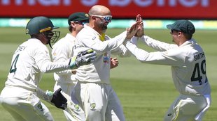 Aus vs NZ | Nathan Lyon |