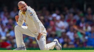 Nathan Lyon | Aus vs NZ | NZ vs Aus |