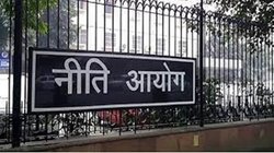 Jansatta Editorial: गरीबी के पैमाने को लेकर सरकार का तर्क विवादों के घेरे में