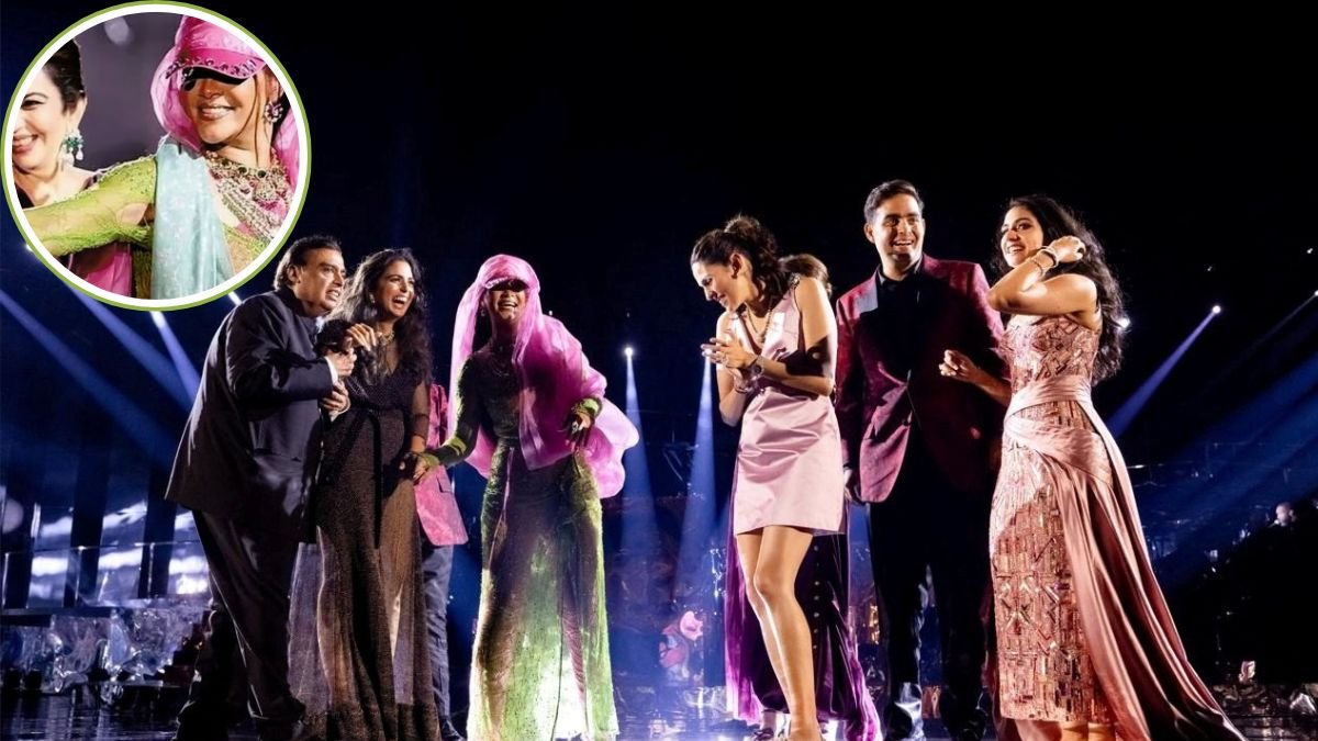 Rihanna Dress Malfunction Rihanna Dress Malfunction