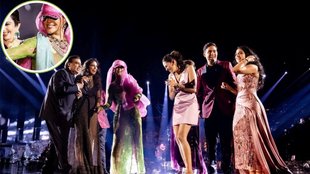 Rihanna Dress Malfunction