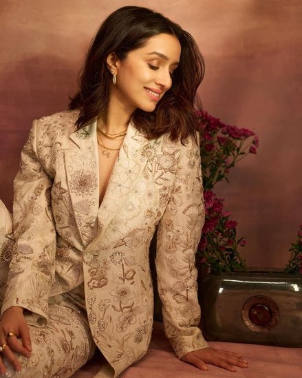 Shraddha Kapoor latest pics