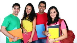 दुनिया मेरे आगे: यही है सूरत-ए-हाल, रोजगार वाली नई शिक्षा नीति और दूसरे देशों में रोजी-रोटी की आस