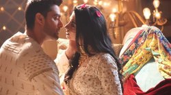 YRKKH के नए प्रोमो में रूही और अरमान का रोमांस देख भड़के शो के दर्शक, बोले- ये सीन इस शो का हो ही नहीं सकता