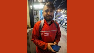 Zomato, delivery man, Viral News