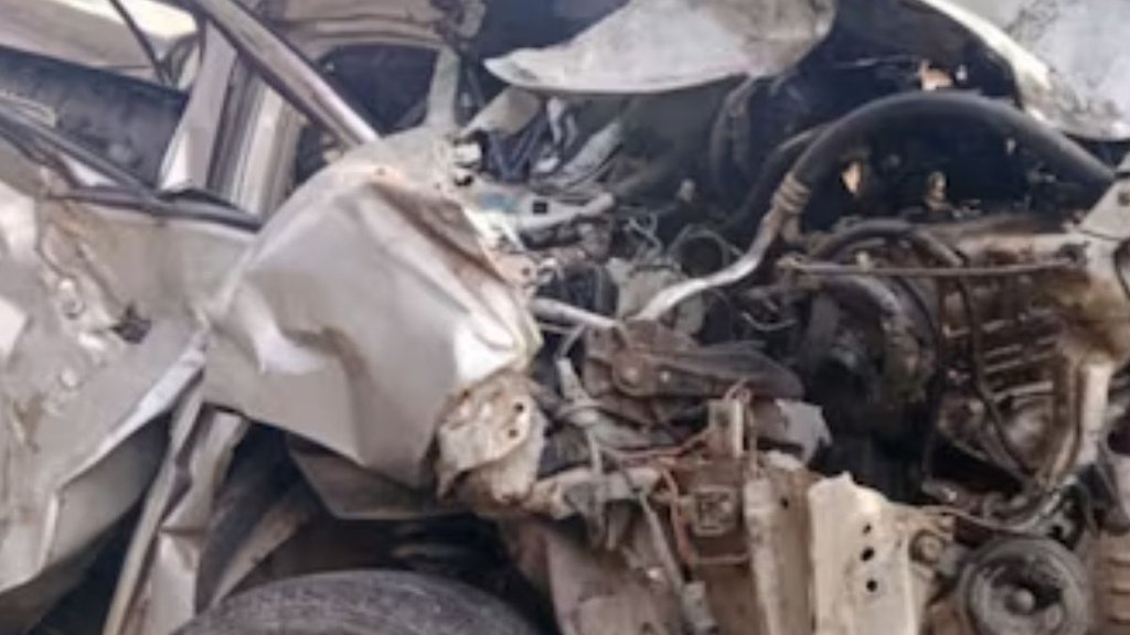 delhi road accident