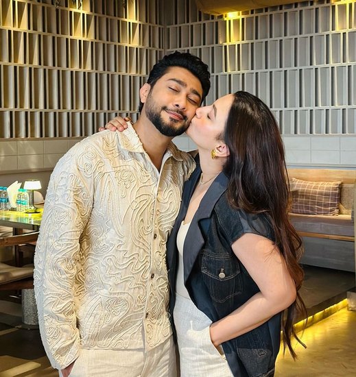 gauahar khan