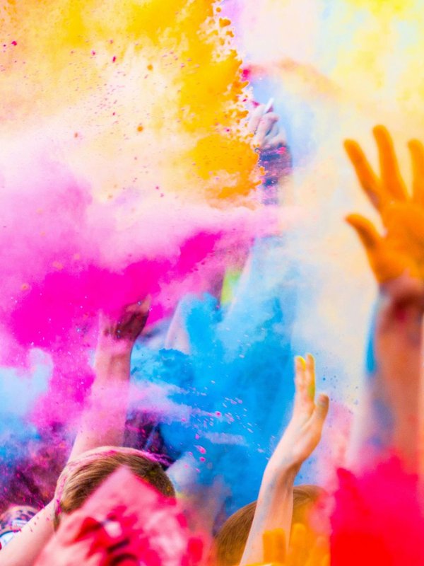 how to identify real and natural holi colors
