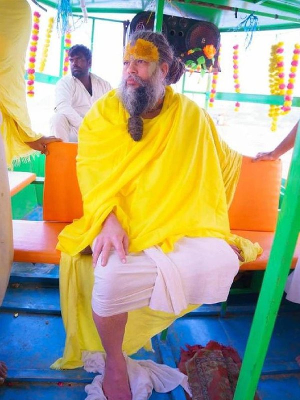 premanand maharaj, motivational quotes in hindi, maa lakshmi