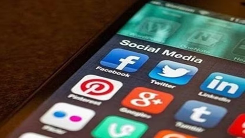 social Media| crime