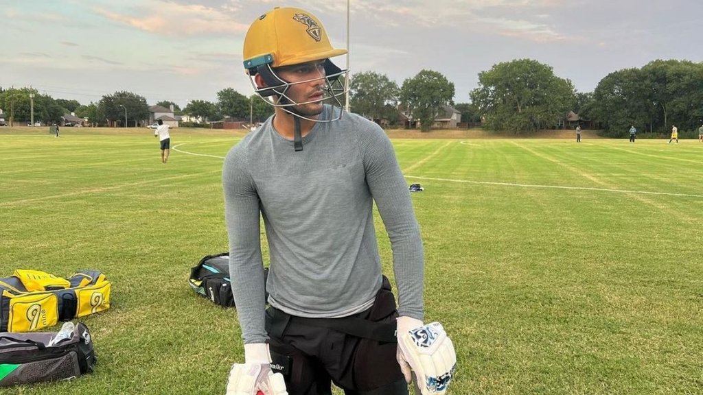 unmukt chand (1)