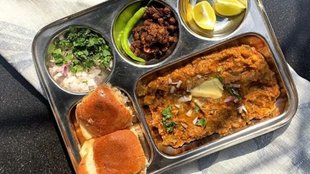 weight loss । weight loss diet । pav bhaji in weight loss diet