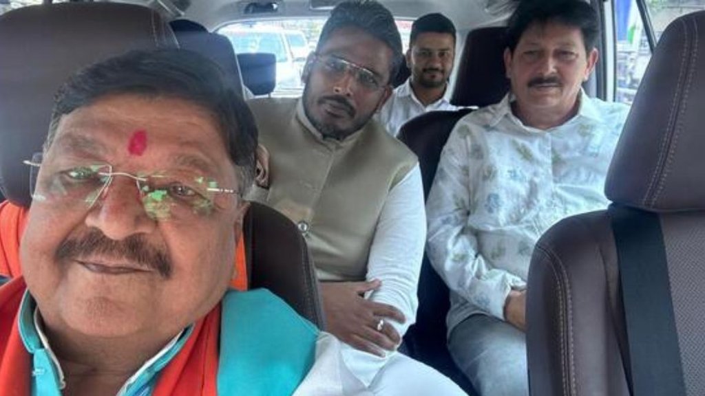 Lok Sabha Chunav 2024 | Indore Congress Candidate | BJP | Akshay Kanti Bam