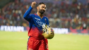 IPL, Dinesh Karthik, MS Dhoni, CSK, RCB, R Ashwin,